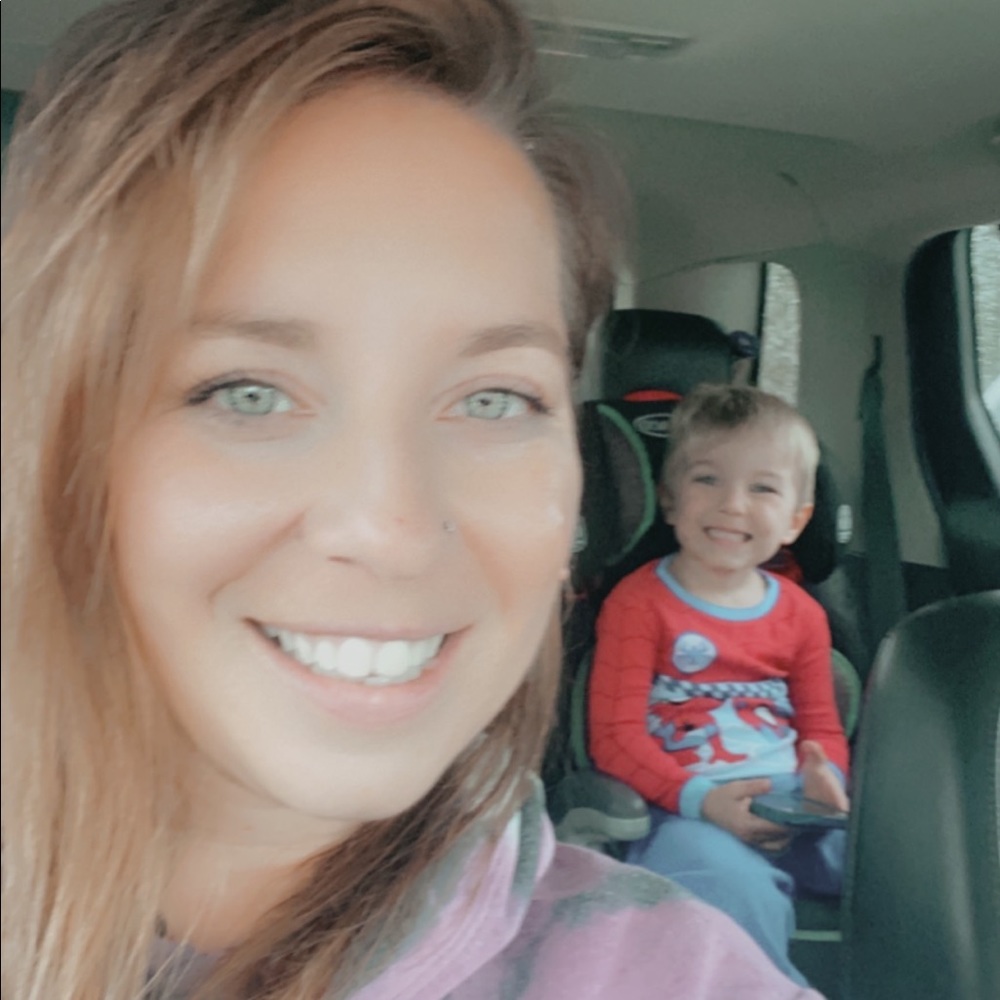 Meet your Posher, Kristin